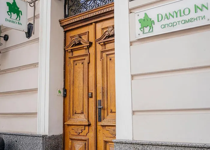 Danylo فندق 3*