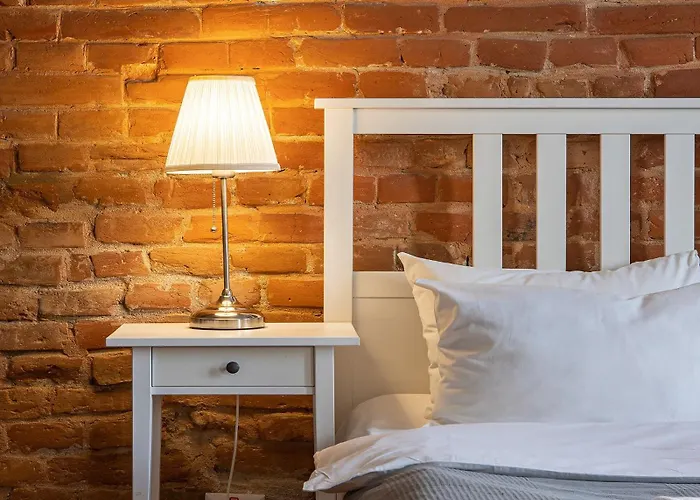 Danylo 3* إلفيف